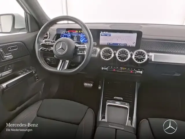 Mercedes-Benz EQB 300
