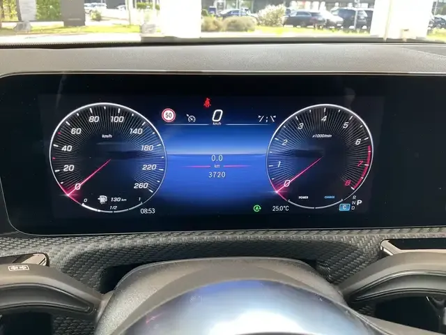 Mercedes-Benz A 220