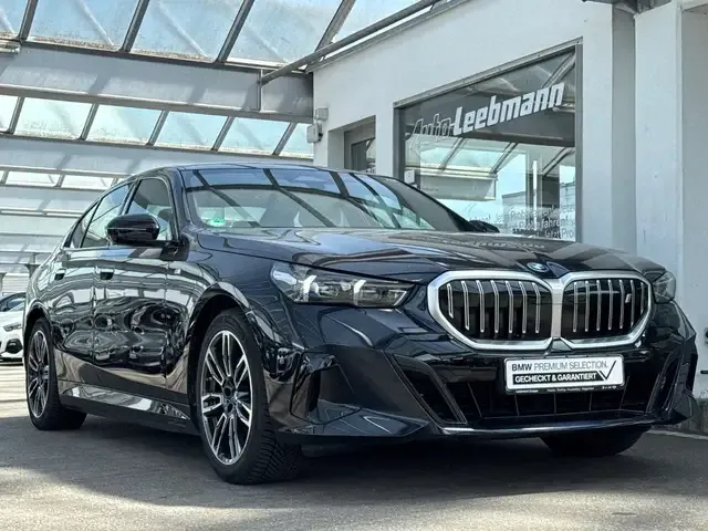 BMW i5