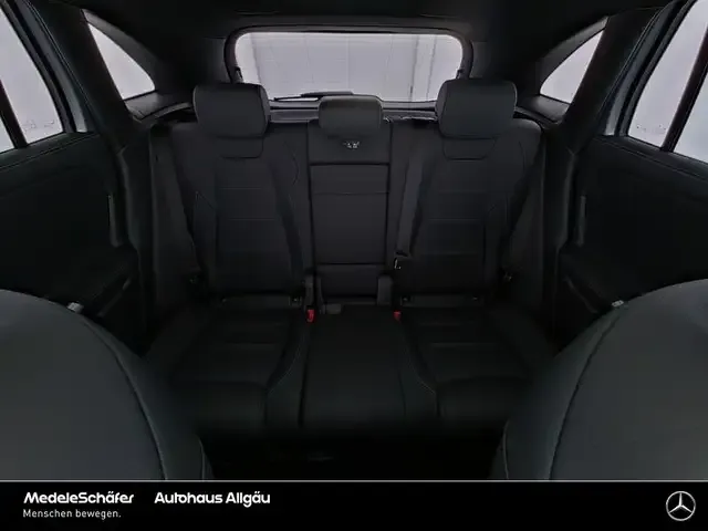 Mercedes-Benz GLA 220