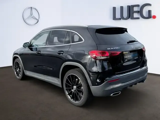 Mercedes-Benz GLA 250