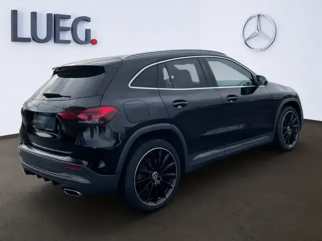 Mercedes-Benz GLA 250