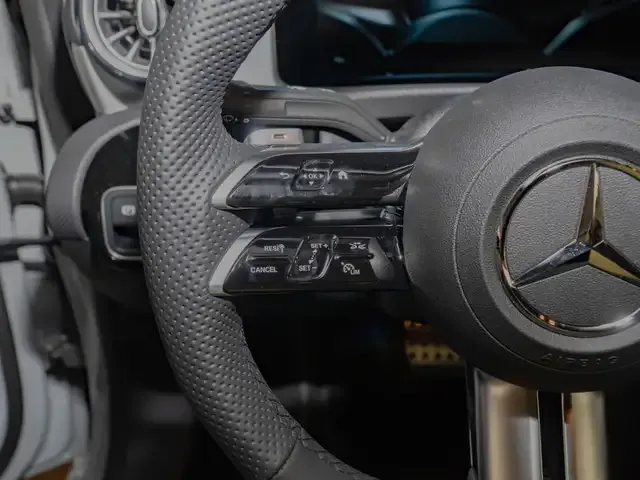 Mercedes-Benz CLA 220