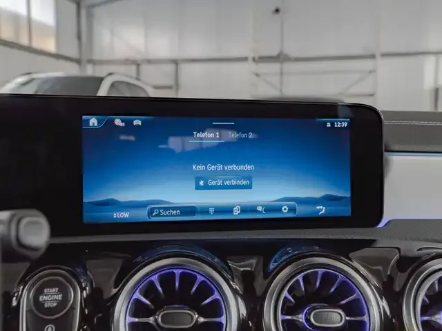 Mercedes-Benz CLA 220