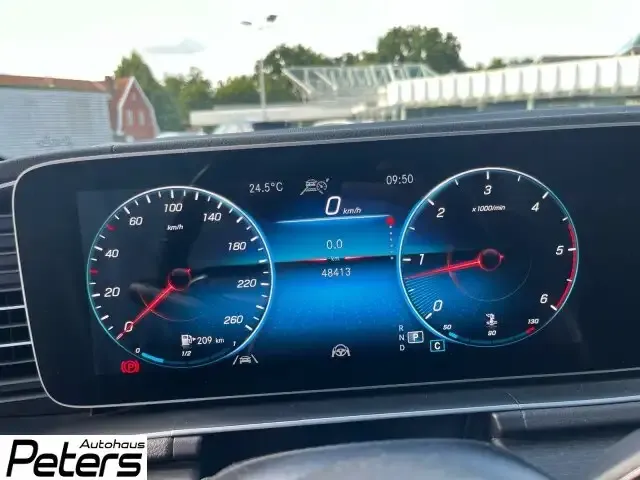 Mercedes-Benz GLS 400