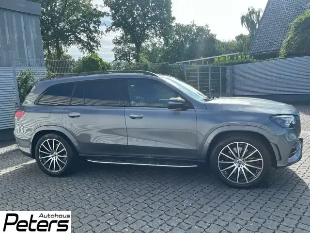 Mercedes-Benz GLS 400