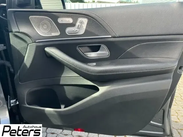 Mercedes-Benz GLS 400