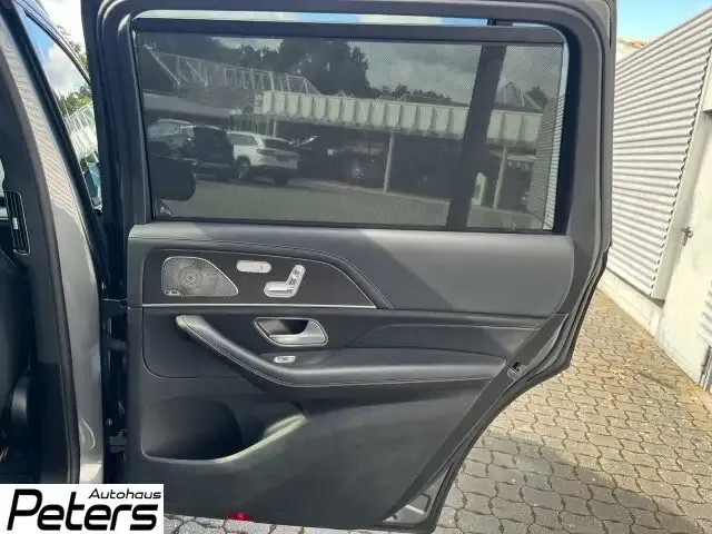 Mercedes-Benz GLS 400