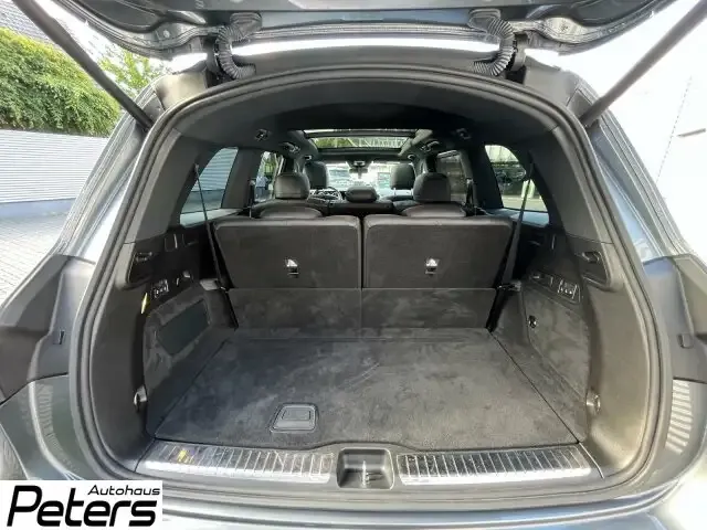 Mercedes-Benz GLS 400