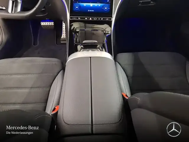 Mercedes-Benz CLE 200