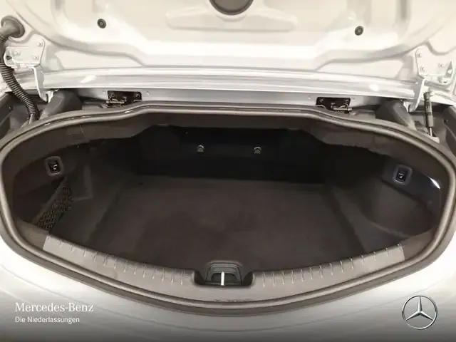 Mercedes-Benz CLE 200