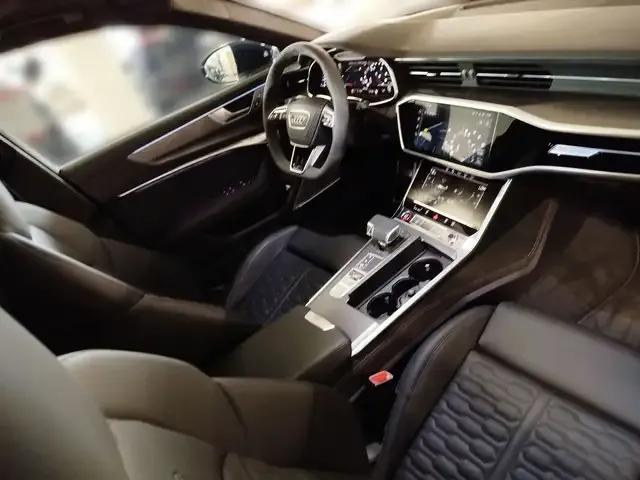 Audi RS6