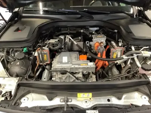 Mercedes-Benz EQC 400