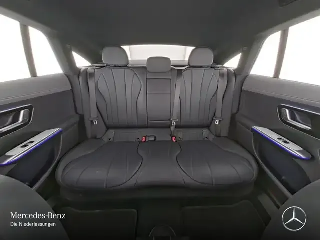 Mercedes-Benz EQE 300