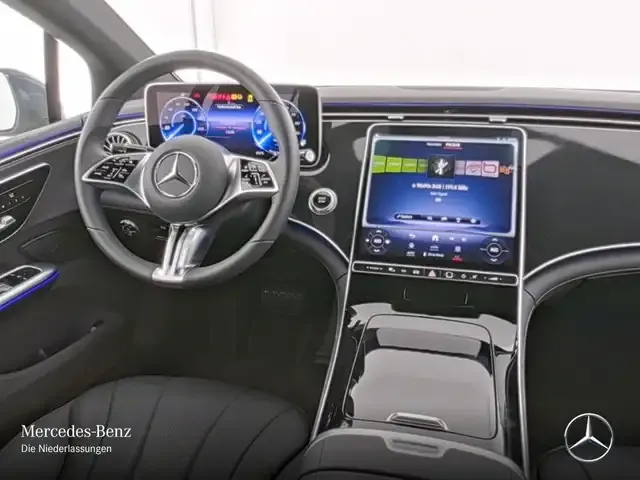 Mercedes-Benz EQE 300
