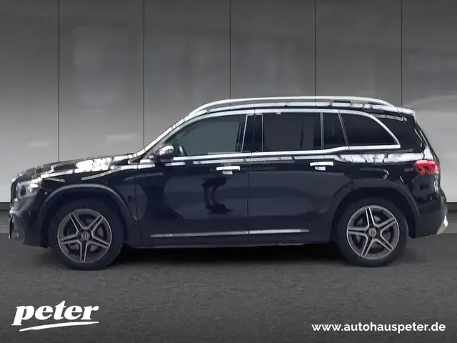 Mercedes-Benz GLB 220