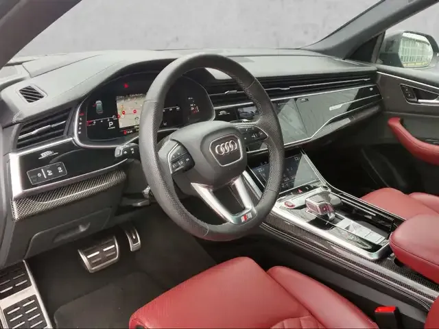 Audi SQ8