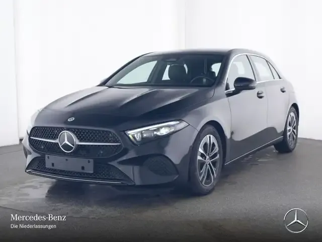 Mercedes-Benz A 220