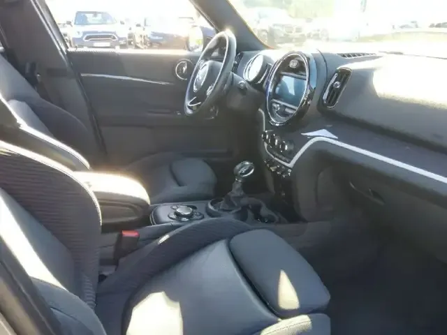 MINI Cooper SE Countryman