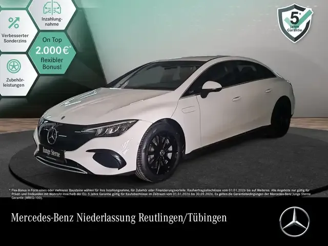 Mercedes-Benz EQE 300