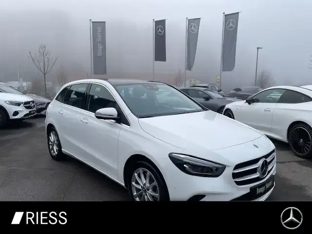 Mercedes-Benz B 250