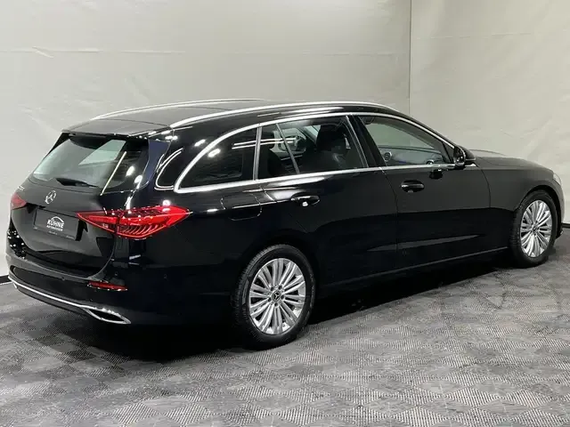 Mercedes-Benz C 220