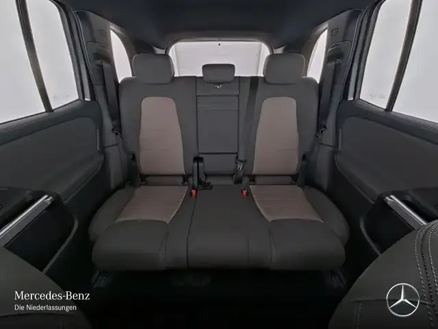 Mercedes-Benz EQB 250