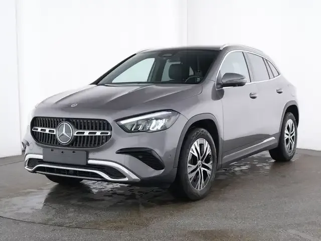 Mercedes-Benz GLA 180