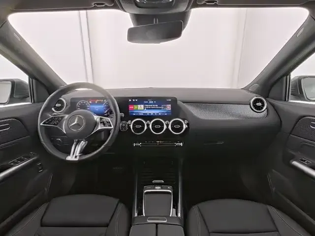 Mercedes-Benz GLA 180