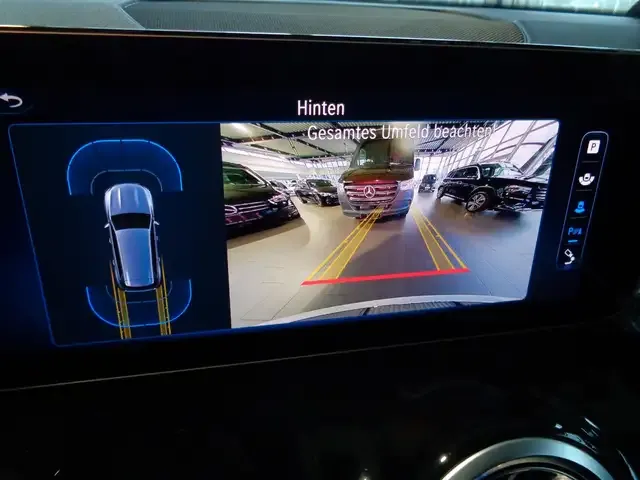 Mercedes-Benz GLB 200