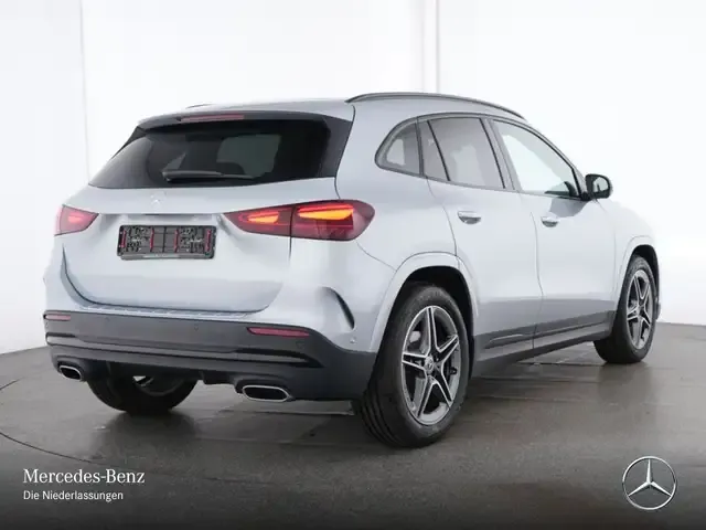 Mercedes-Benz GLA 250