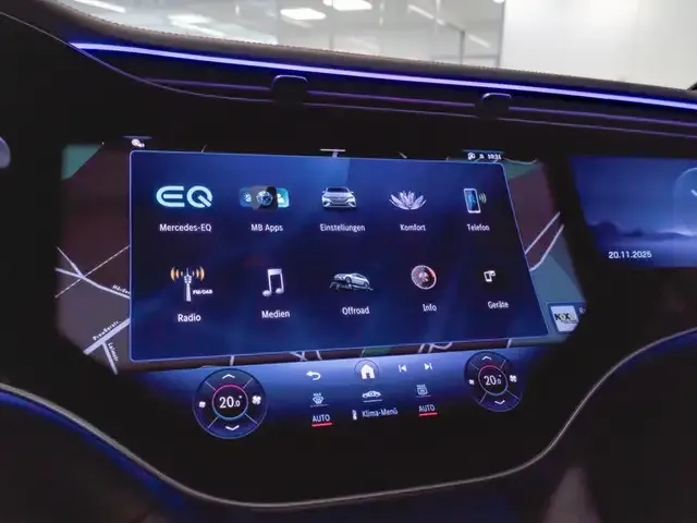 Mercedes-Benz EQE SUV