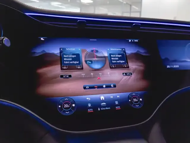 Mercedes-Benz EQE SUV