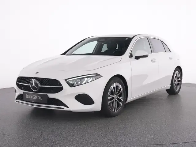 Mercedes-Benz A 220