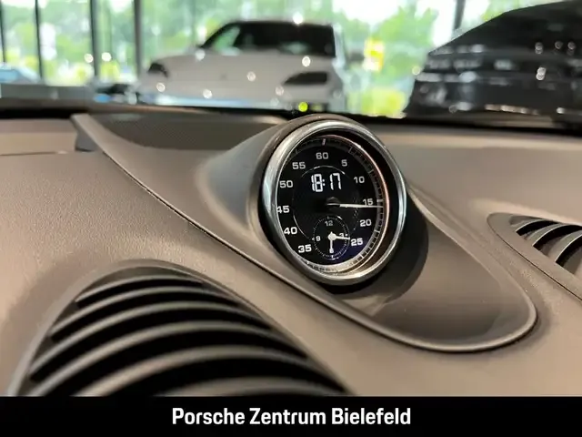 Porsche 718 Spyder