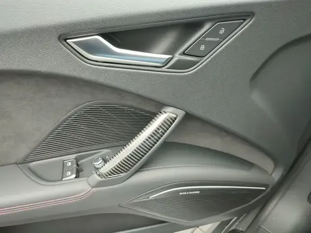 Audi TTS