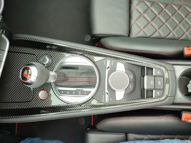 Audi TTS
