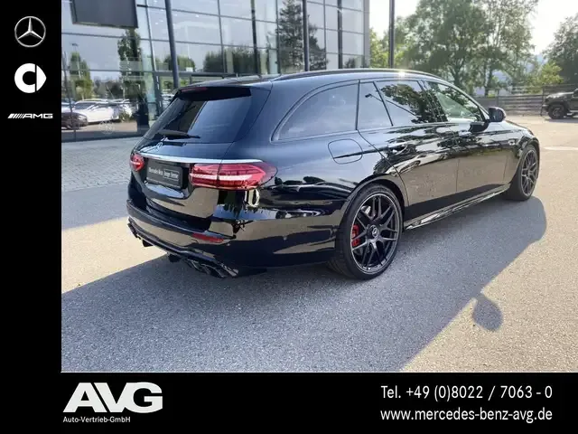 Mercedes-Benz E 63 AMG