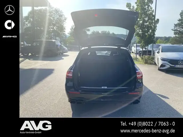 Mercedes-Benz E 63 AMG