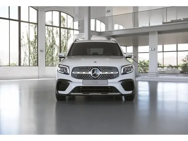 Mercedes-Benz GLB 200
