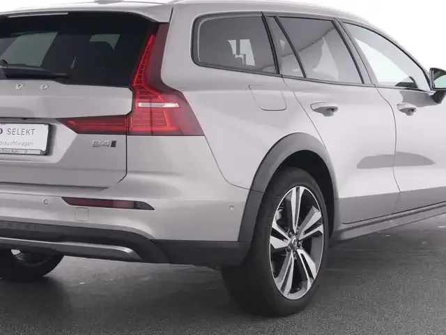 Volvo V60 Cross Country