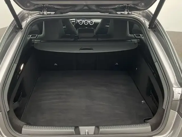 Mercedes-Benz CLA 220