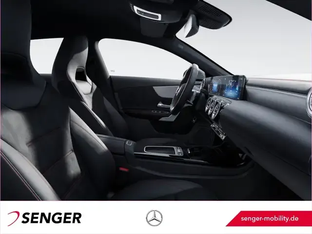 Mercedes-Benz CLA 220