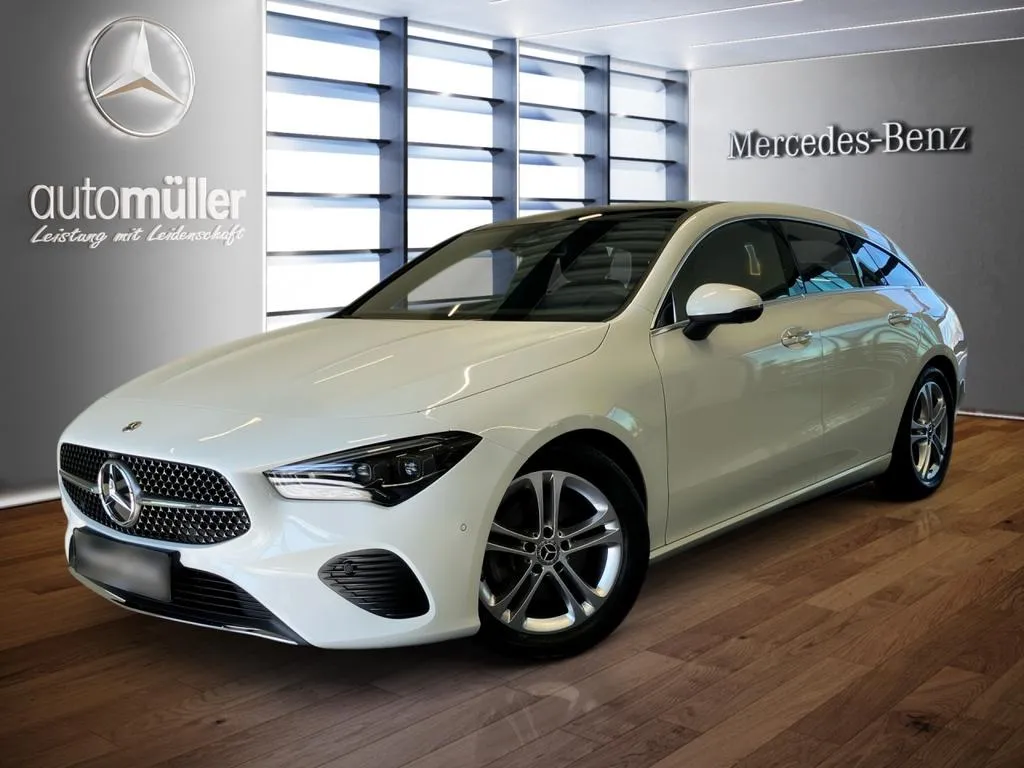 Mercedes-Benz CLA 200