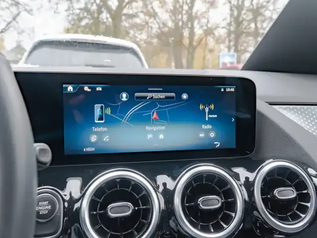 Mercedes-Benz GLA 250