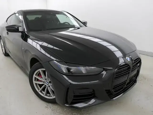 BMW 440