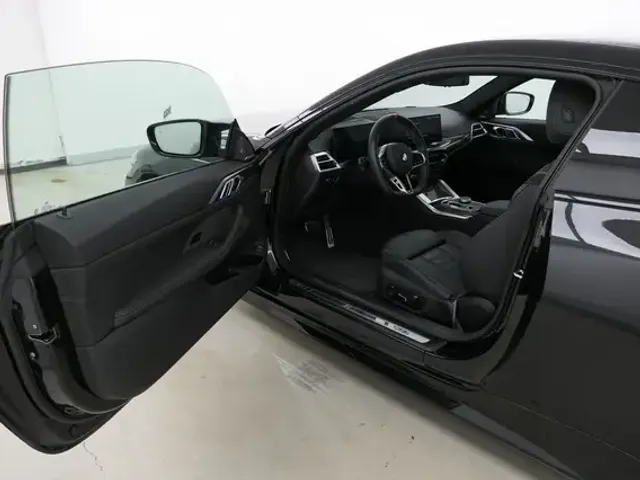 BMW 440