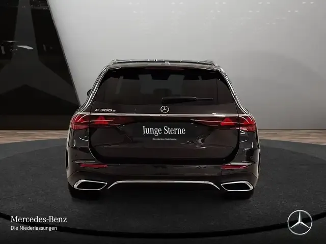 Mercedes-Benz E 300