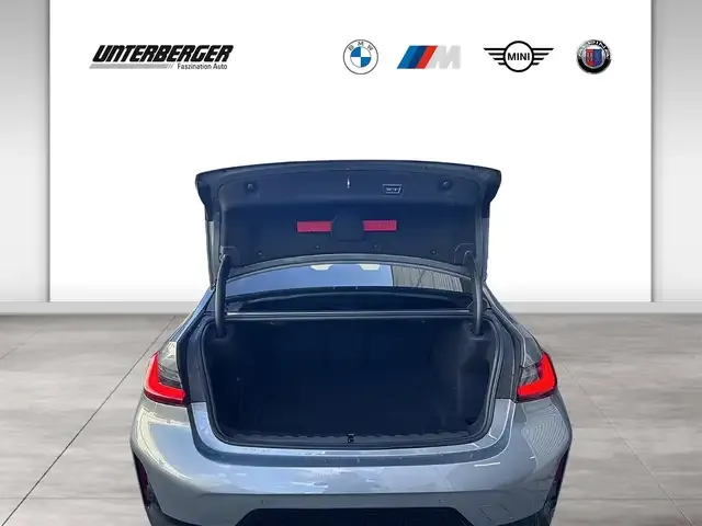 BMW 340