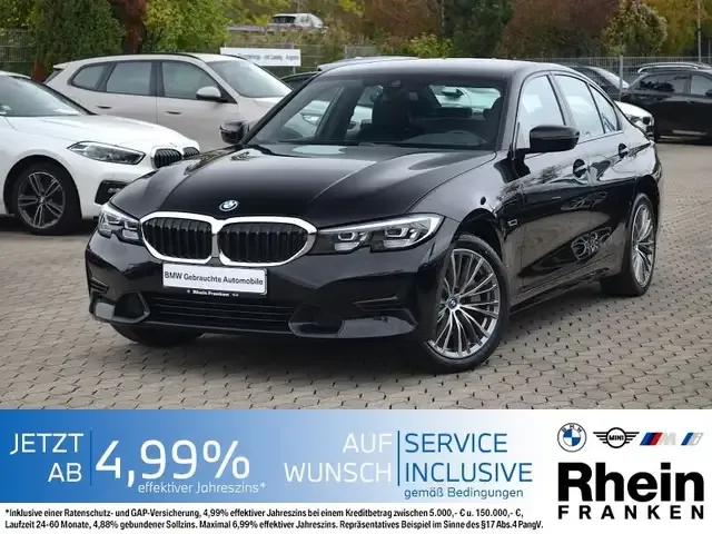 BMW 330